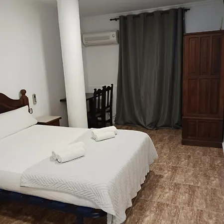 Hotel Manantiales *
